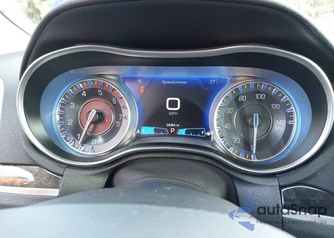 2021 Chrysler 300 Touring L Awd из США, поврежденный, VIN 2C3CCARG5MH567093